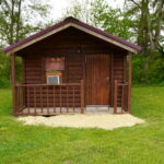 Boo Boo Cabin Exterior (2)