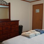 Ranger Riverside Retreat Main Bedroom (2)