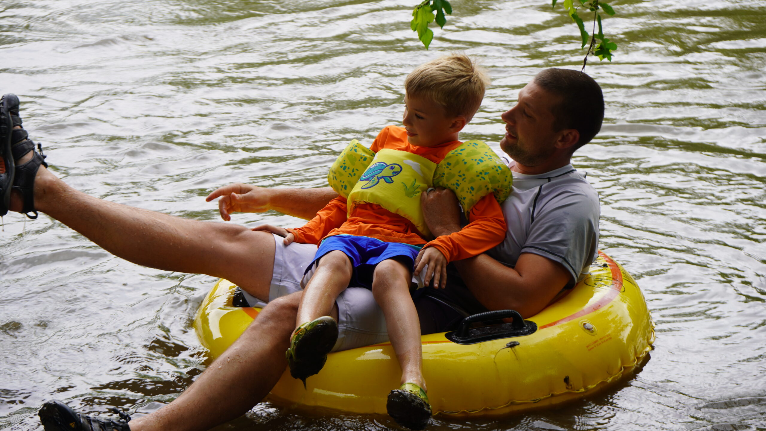 River Tubing Photo Scroll (1)